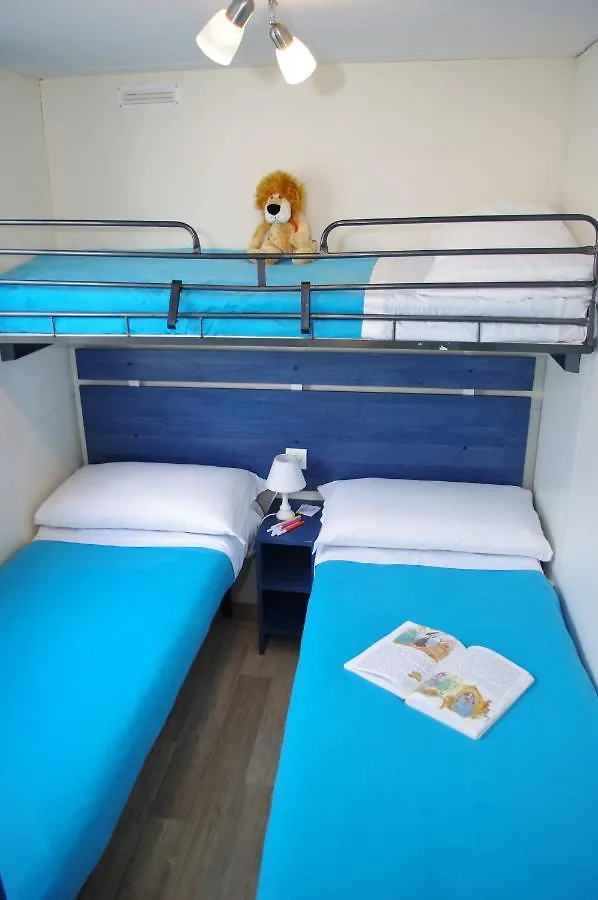 Happy Camp Mobile Homes In Camping Karavomilos Beach Sami  Sami (Kefalonia)